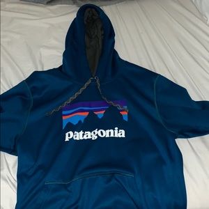 Medium patagonia sweatshirt